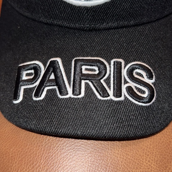 PARIS FRANCE EIFFLE TOWER BLACK WHITE EMBROIDERED BALL CAP PARIS OLYMPICS ADJUST - Picture 3 of 10